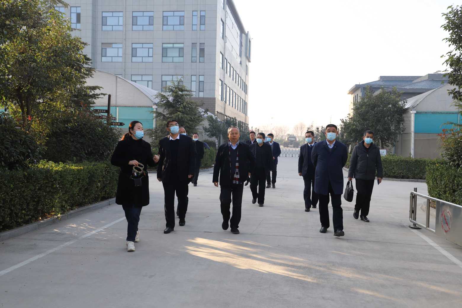 省能源相關企業領導蒞臨正信味業考察指導工作